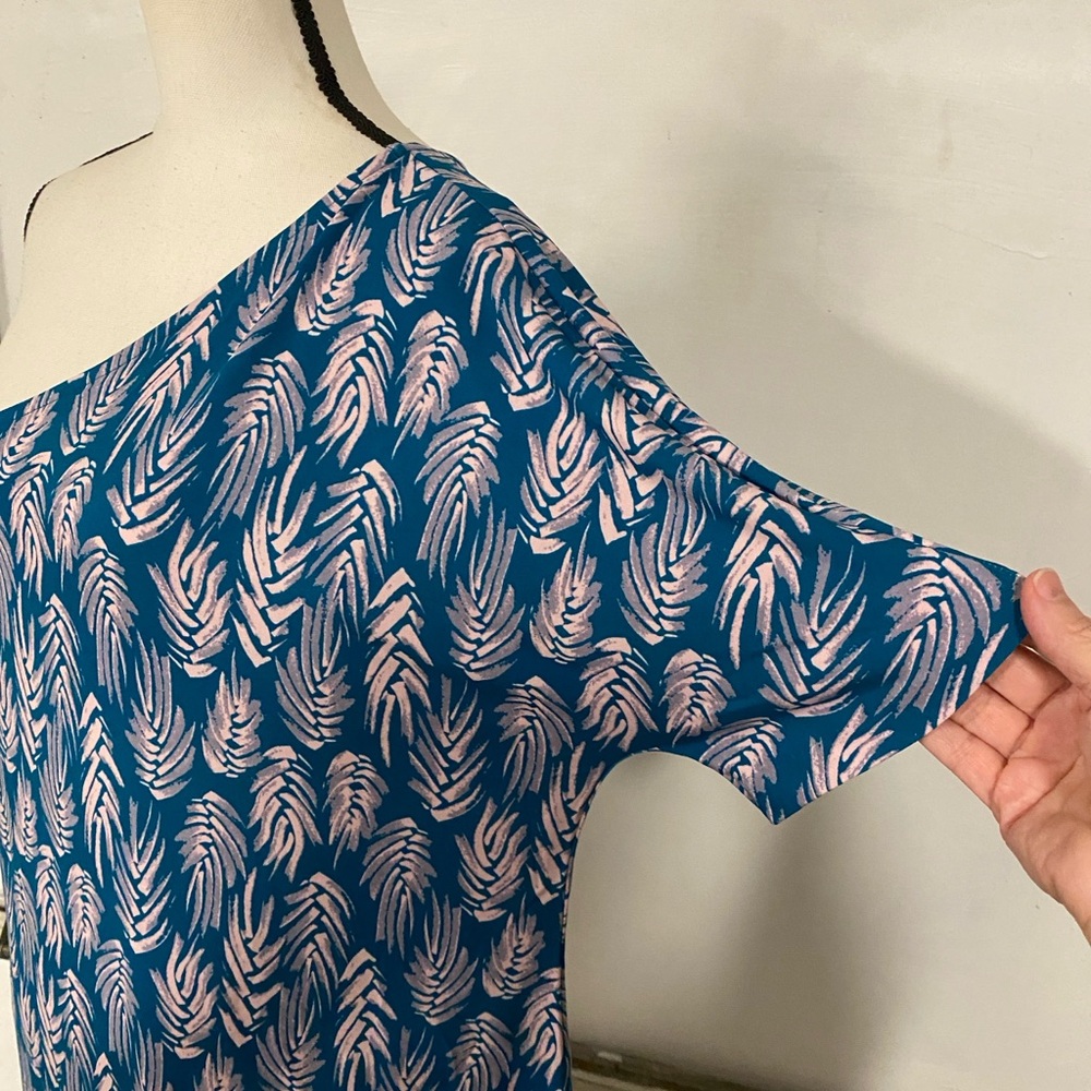 Leota turquoise green & pink & gray one shoulder top blouse shirt size 14 / 16 - Picture 5 of 16